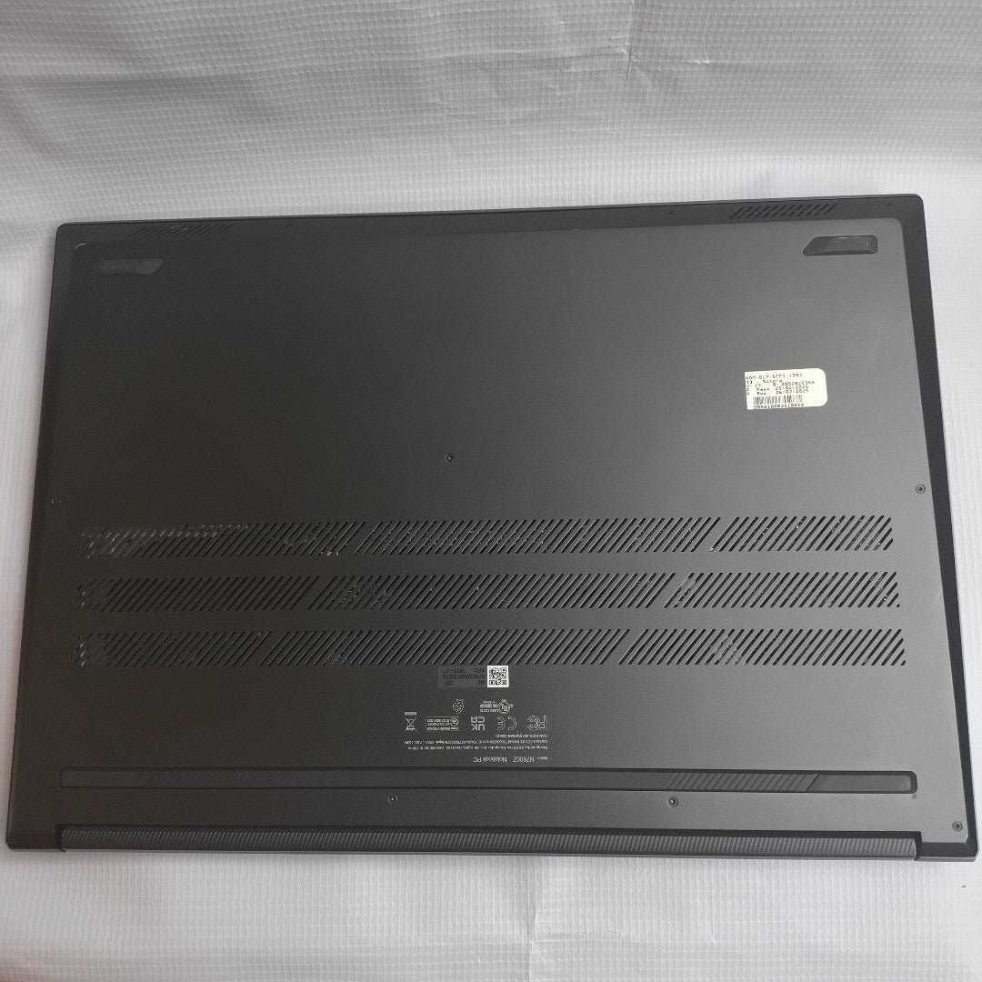 LAPTOP ASUS VIVOBOOK PRO N7600ZE-EB77 (2022) 1 TB SSD 32 GB RAM (SEMINUEVO)