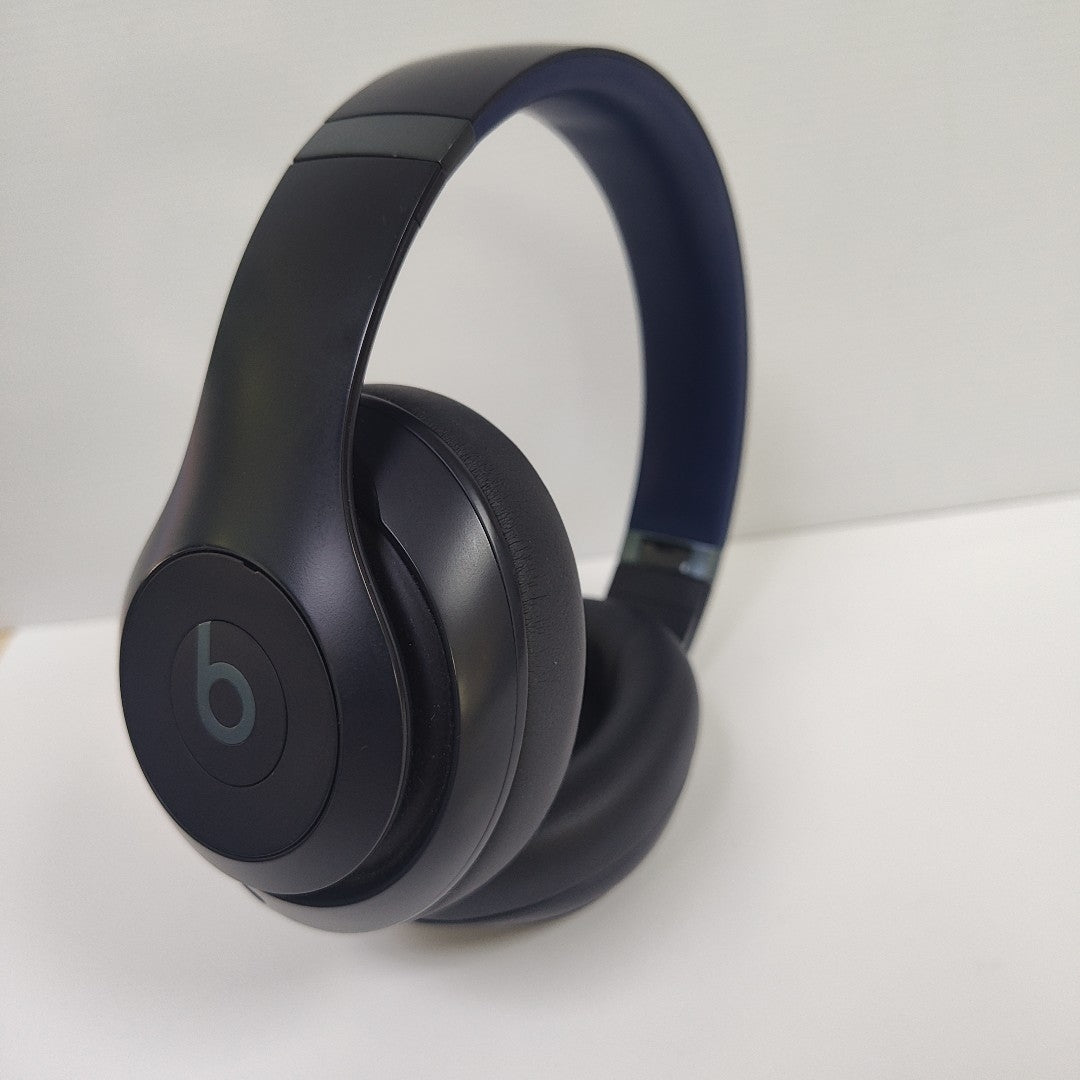 AUDIFONOS BEATS STUDIO PRO INALAMBRICO OVER EAR (SEMINUEVO)