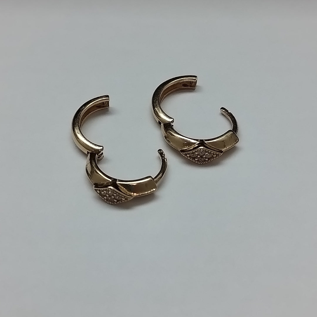 HUGGIES ORO 14K 2.1 (NUEVO)
