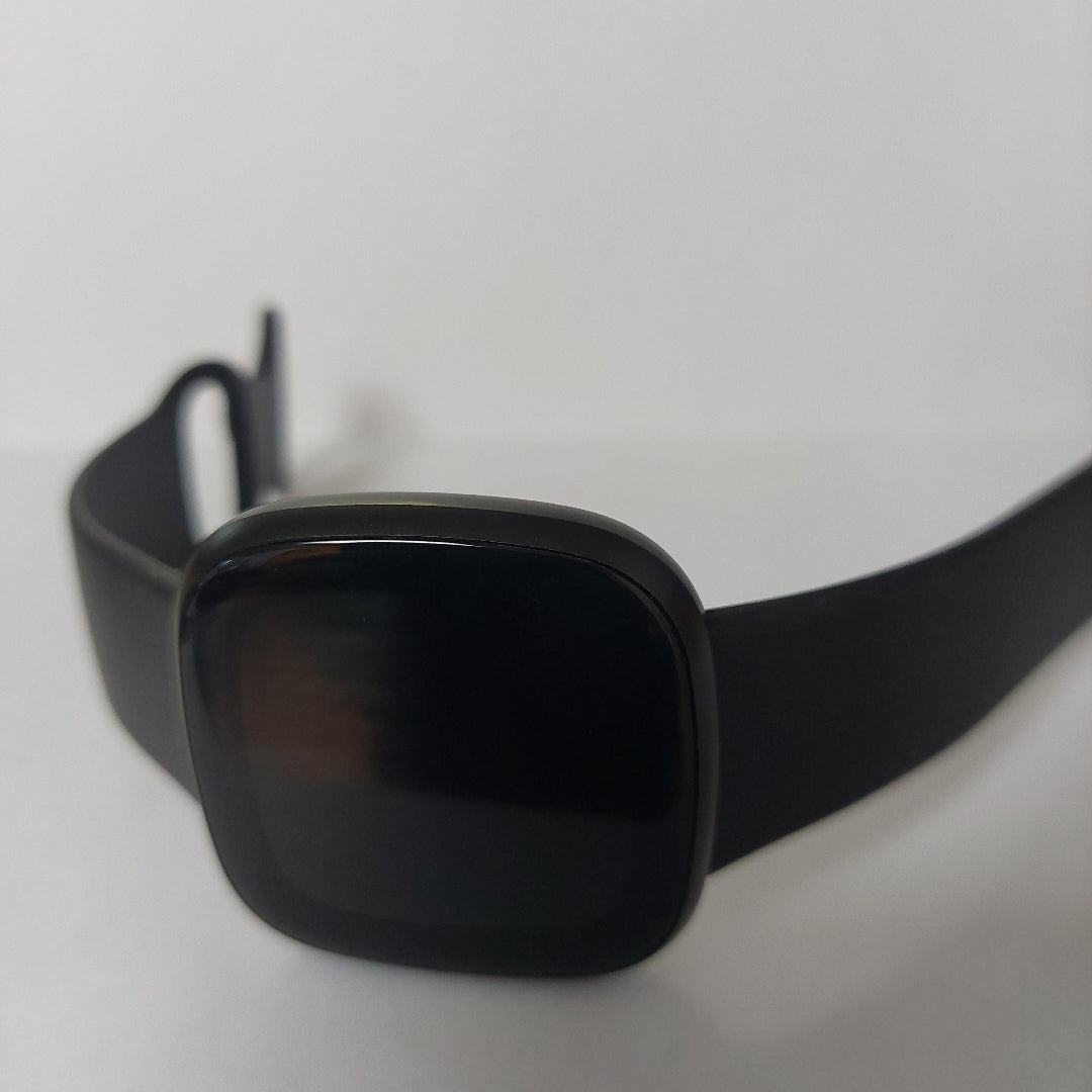 SMARTWATCH FITBIT VERSA 3 40 MM GPS (SEMINUEVO)