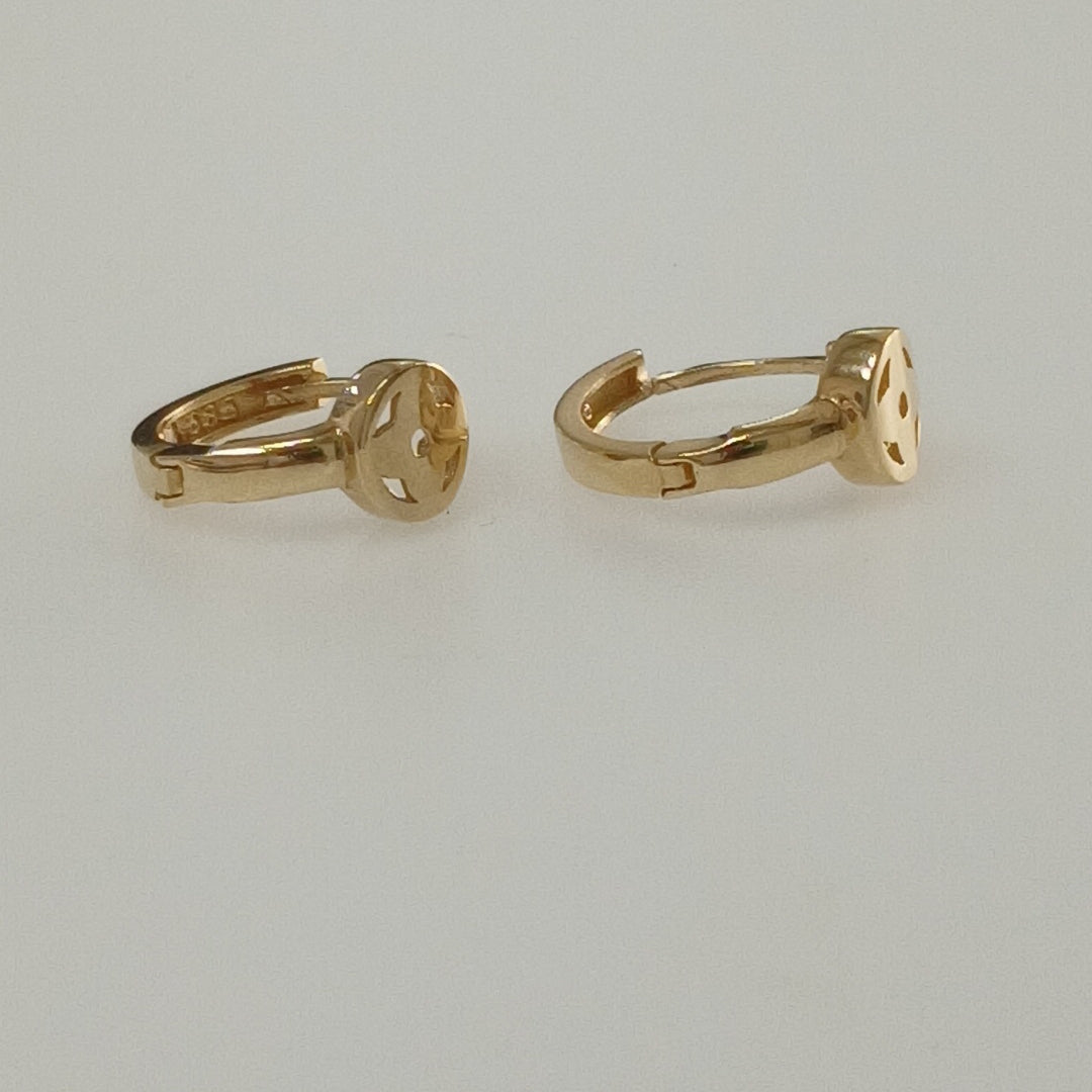 HUGGIES ORO 14K 2.1 (NUEVO)