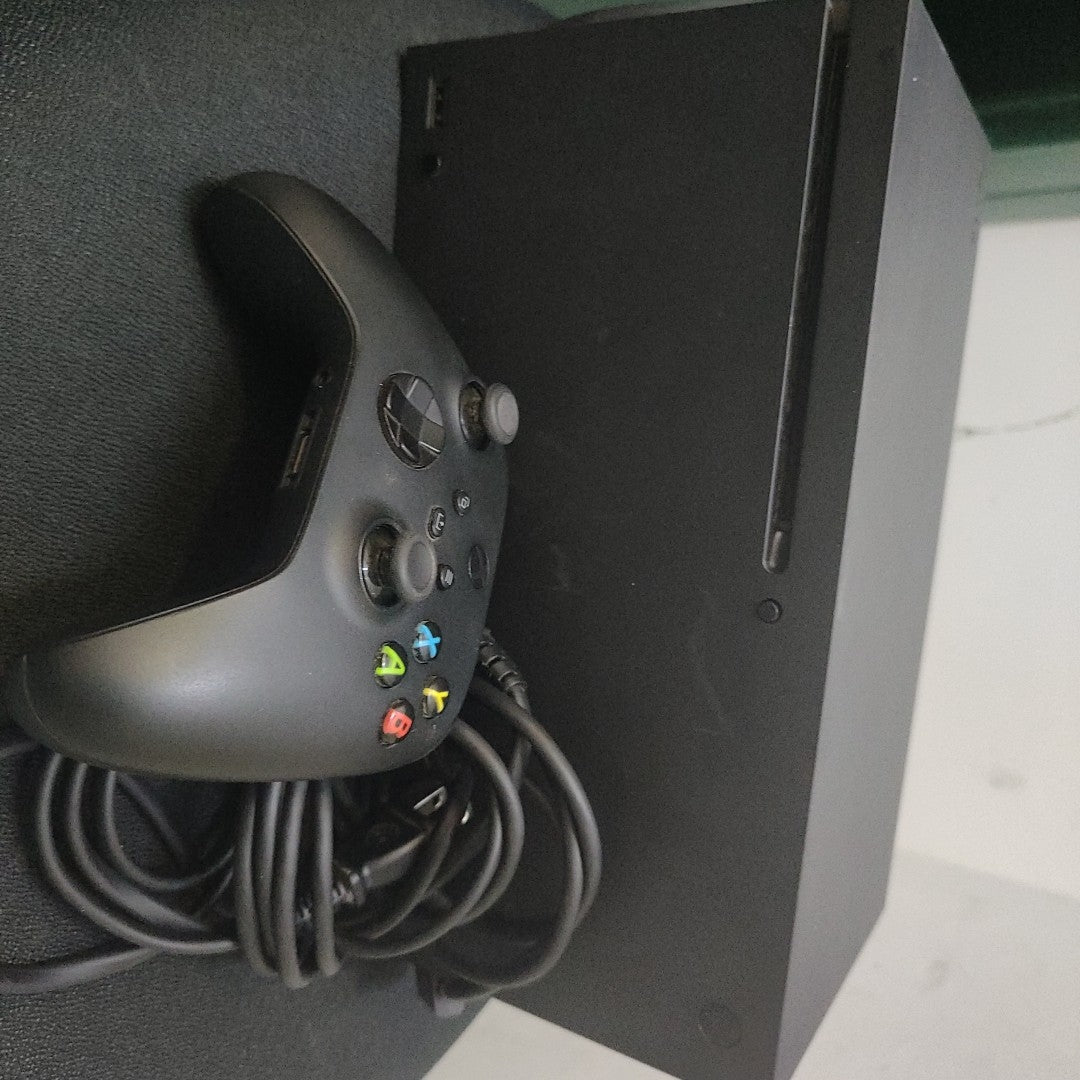 CONSOLA DE VIDEOJUEGO MICROSOFT XBOX SERIES X 1 TB SSD (SEMINUEVO)