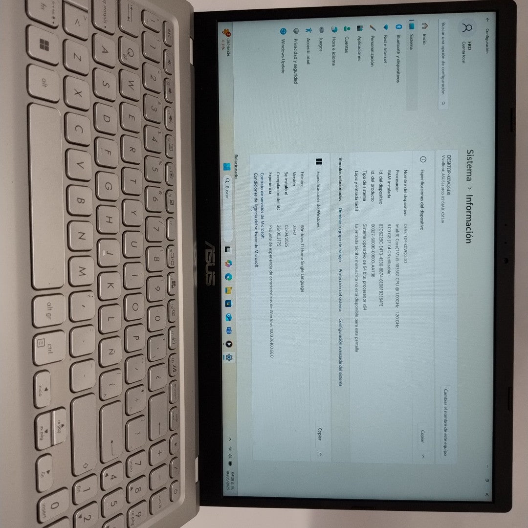 LAPTOP ASUS X515JA-BQ2768W (2022) 256 GB SSD 8 GB RAM (SEMINUEVO)