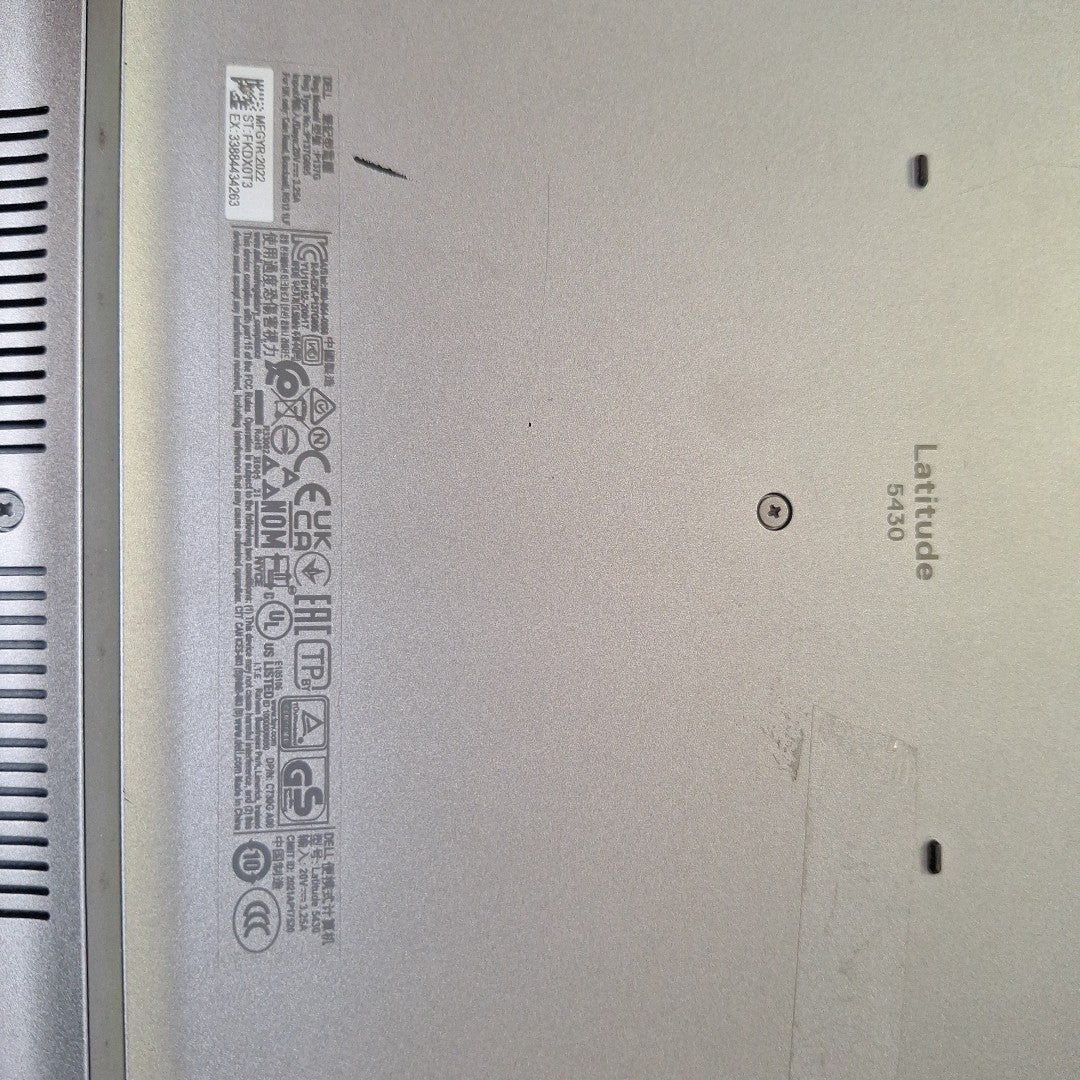 LAPTOP DELL LATITUDE 5430 (2023) 512 GB SSD 16 GB RAM (SEMINUEVO)