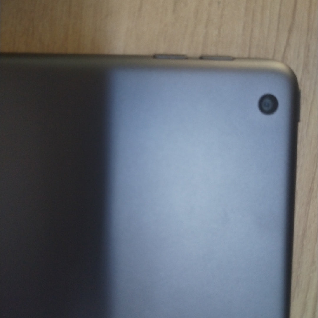 TABLETA APPLE IPAD 7 A2197 128 GB 3 GB RAM (SEMINUEVO)