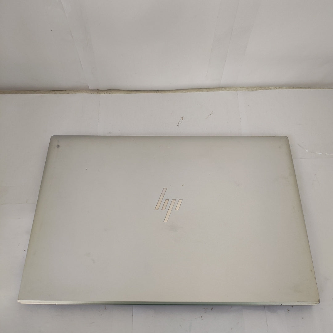 LAPTOP HP ELITEBOOK 840 G8 (2022) 256 GB SSD 16 GB RAM (SEMINUEVO)