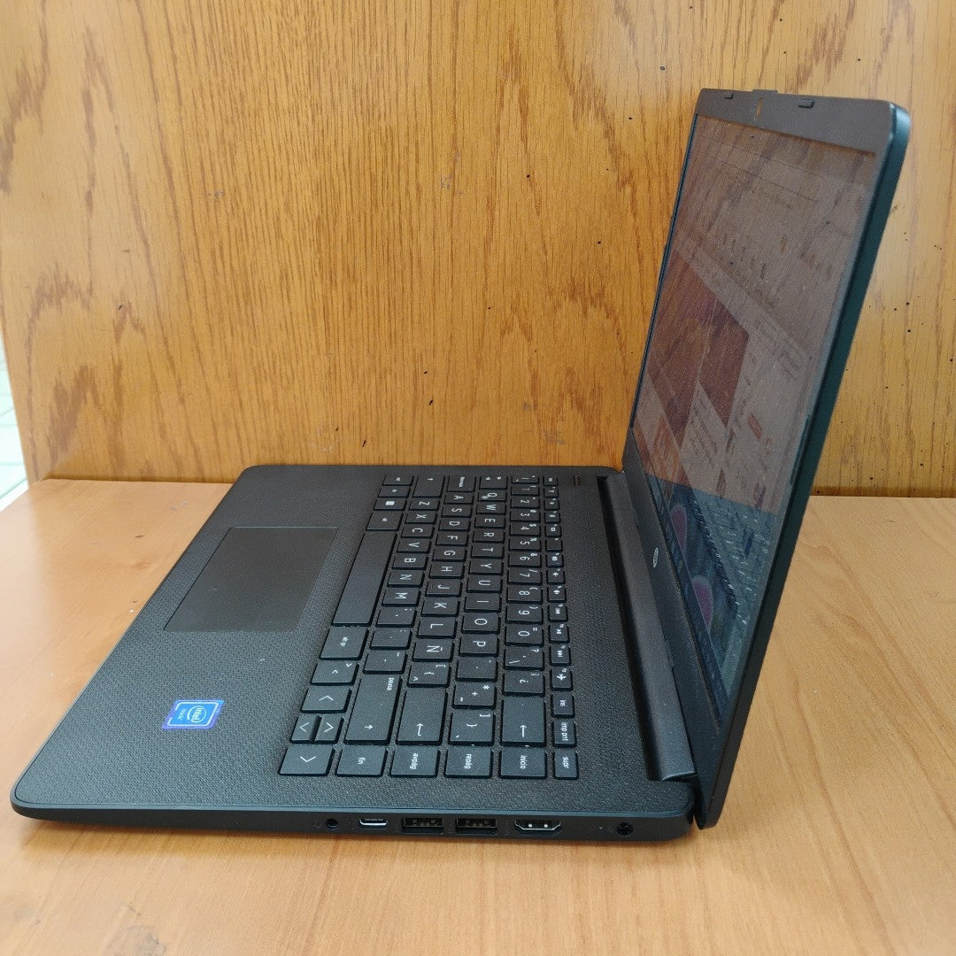 LAPTOP HP 14-DQ0501LA (2022) 256 GB SSD 4 GB RAM (SEMINUEVO)