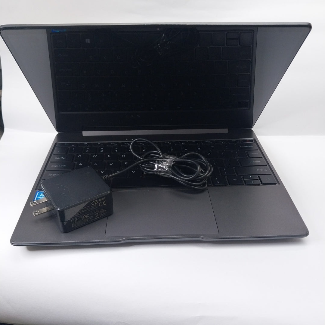 LAPTOP CHUWI GEMIBOOK PRO  (2020) 256 GB SSD 8 GB RAM (SEMINUEVO)