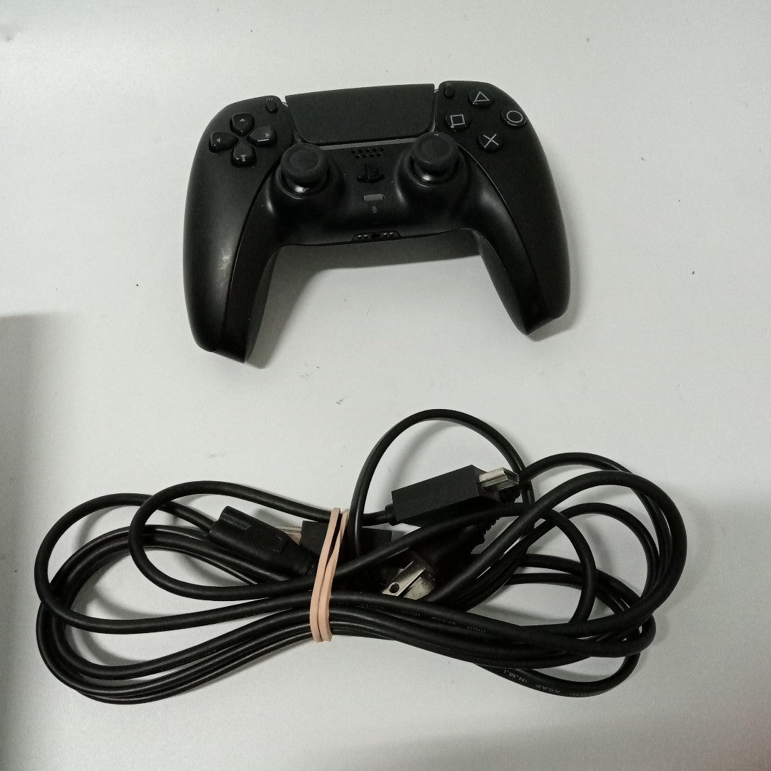 CONSOLA DE VIDEOJUEGO SONY PS5 825 SSD (SEMINUEVO)