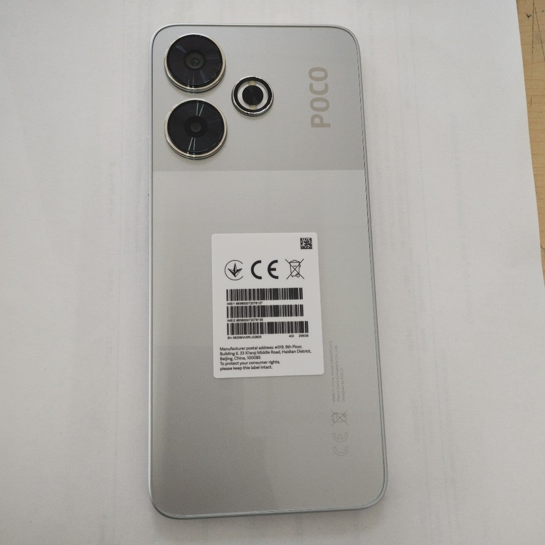 CELULAR XIAOMI POCO M6 2404APC5FG (2023) 256 GB 8 GB RAM (SEMINUEVO)