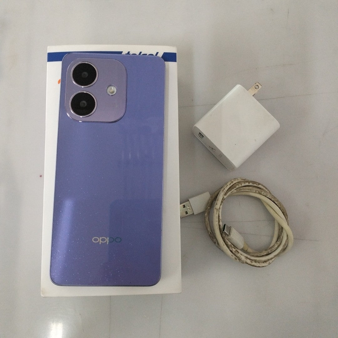 CELULAR OPPO  A40 CPH2669 (2024) 256 GB 4 GB RAM (SEMINUEVO)