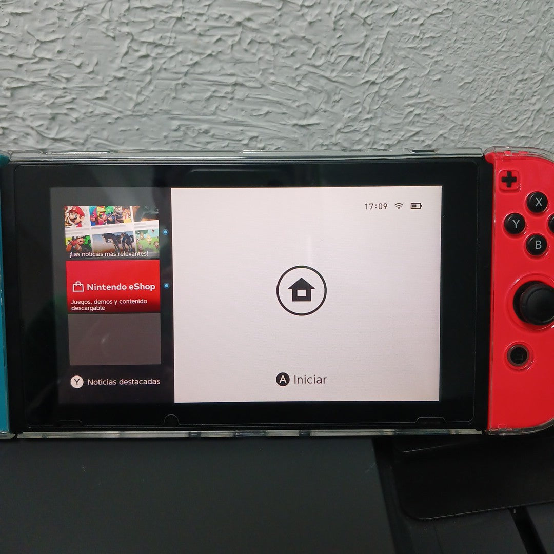 CONSOLA DE VIDEOJUEGO NINTENDO SWITCH 32 GB (SEMINUEVO)