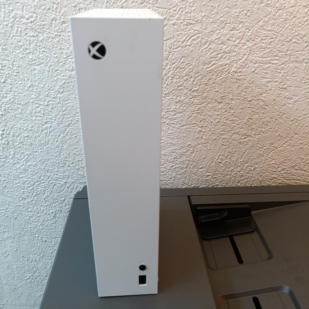 CONSOLA DE VIDEOJUEGO MICROSOFT XBOX SERIES S 512 GB SSD (SEMINUEVO)