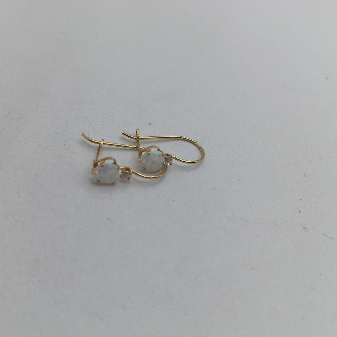 ARETES PAR. ORO. 14 K 0.6 GRMS (SEMINUEVO)