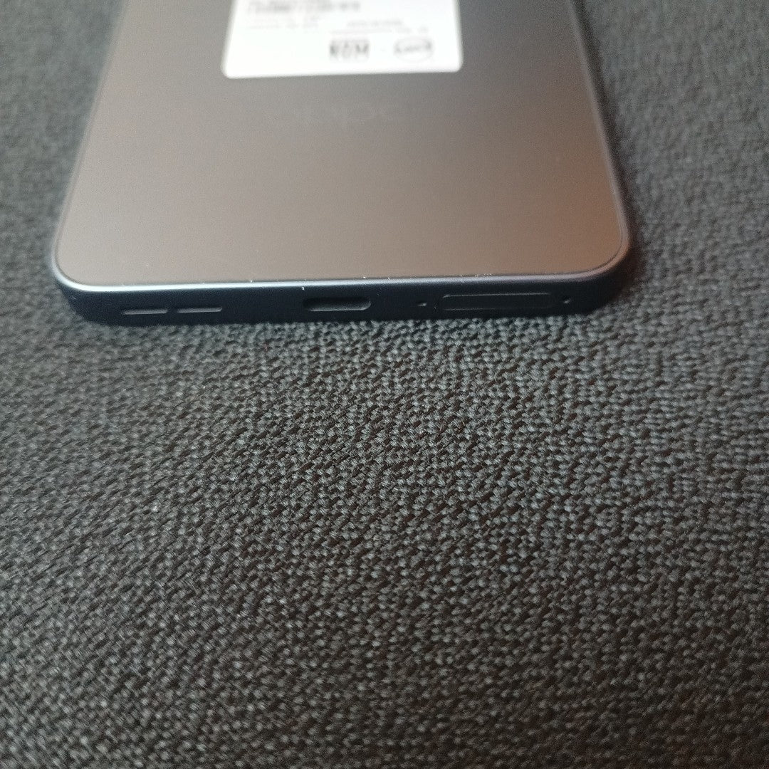 CELULAR OPPO  RENO 13F 5G CPH2699 (2025) 256 GB 12 GB RAM (SEMINUEVO)