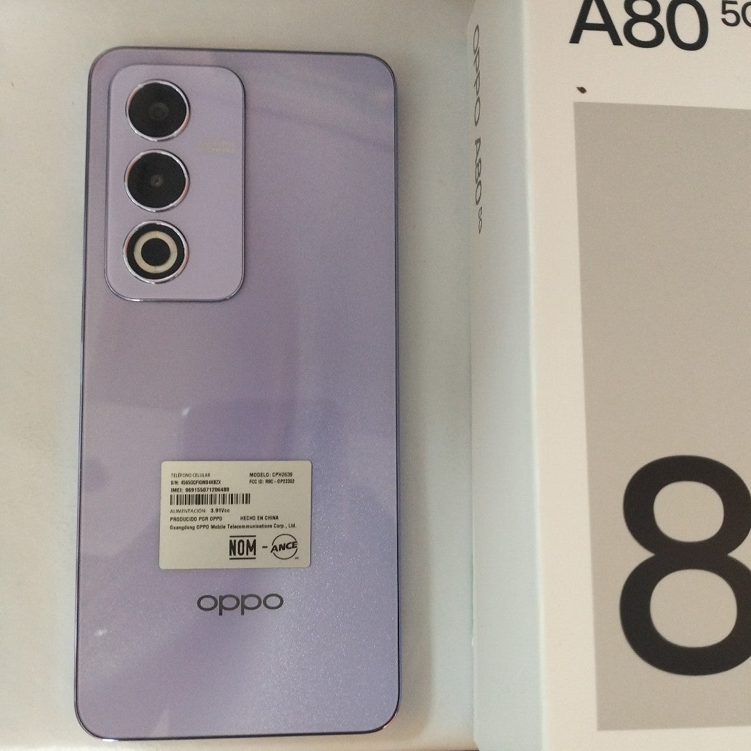 CELULAR OPPO  A80 5G CPH2639 (2024) 256 GB 8 GB RAM (SEMINUEVO)