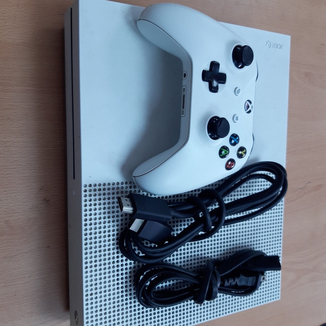 CONSOLA DE VIDEOJUEGO MICROSOFT XBOX ONE S 500 GB  (SEMINUEVO)