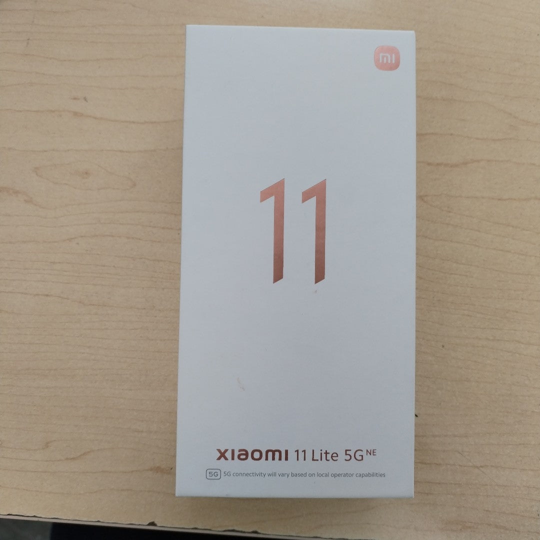 CELULAR XIAOMI MI 11 LITE 5G NE 2109119DG 128 GB 6 GB RAM (SEMINUEVO)