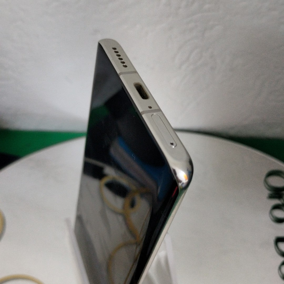 CELULAR HUAWEI P50 PRO JAD-LX9 256 GB 8 GB RAM (SEMINUEVO)