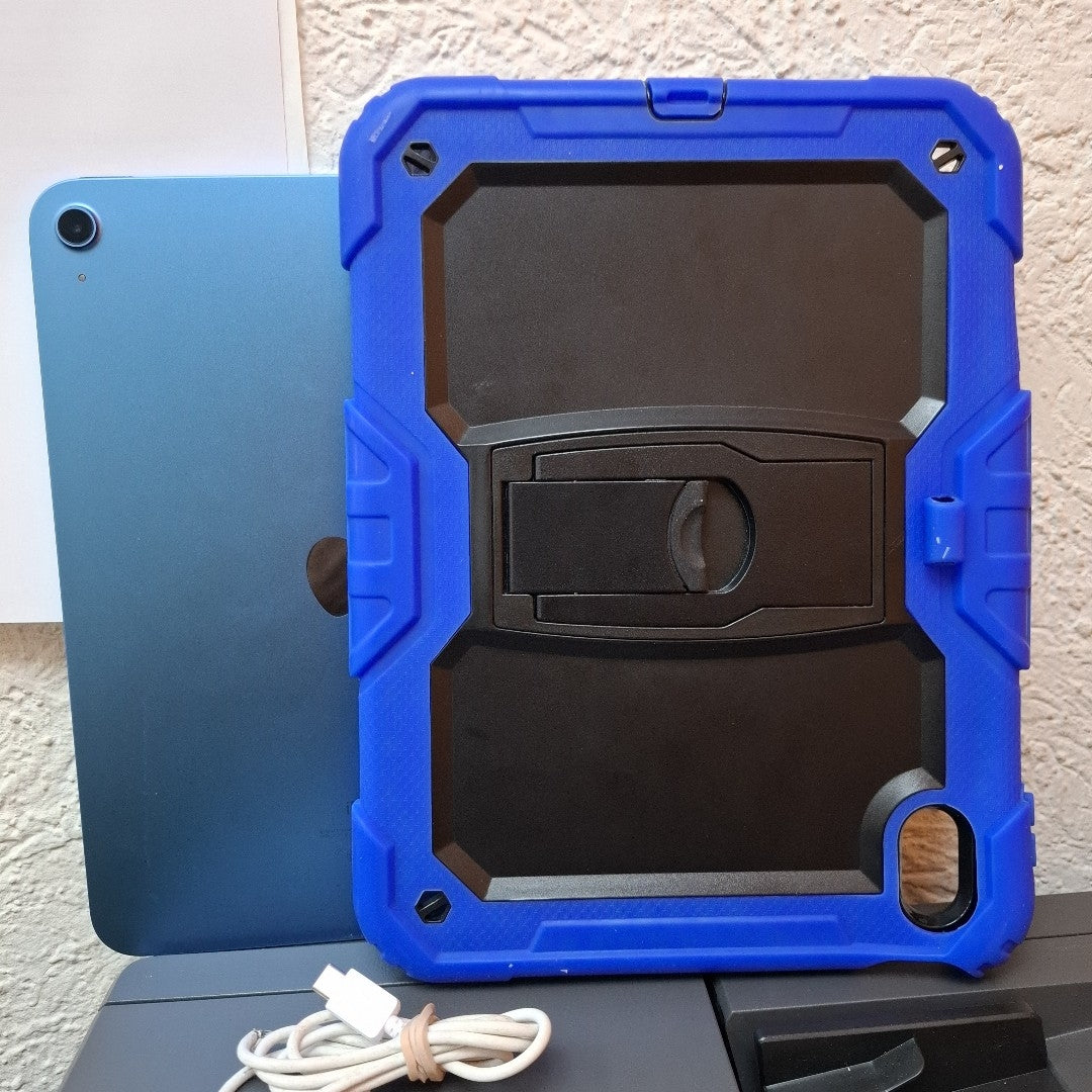 TABLETA APPLE IPAD 10 A2696 256 GB 4 GB RAM (SEMINUEVO)