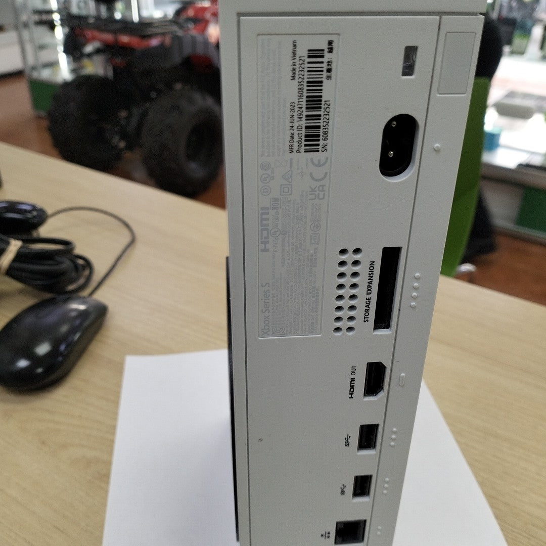 CONSOLA DE VIDEOJUEGO MICROSOFT XBOX SERIES S 512 GB SSD (SEMINUEVO)