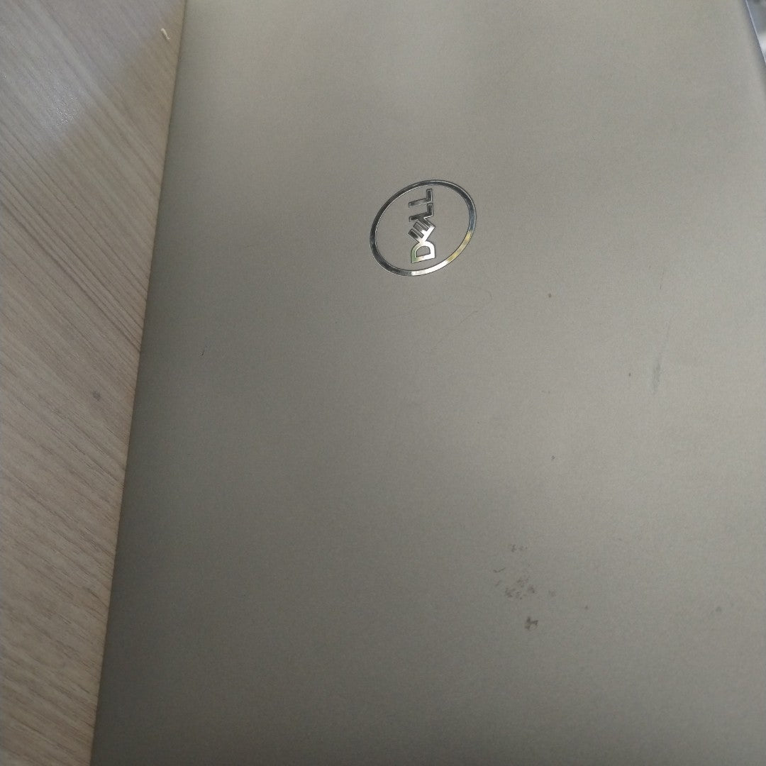 LAPTOP DELL LATITUDE 5420 (2022) 256 GB SSD 8 GB RAM (SEMINUEVO)