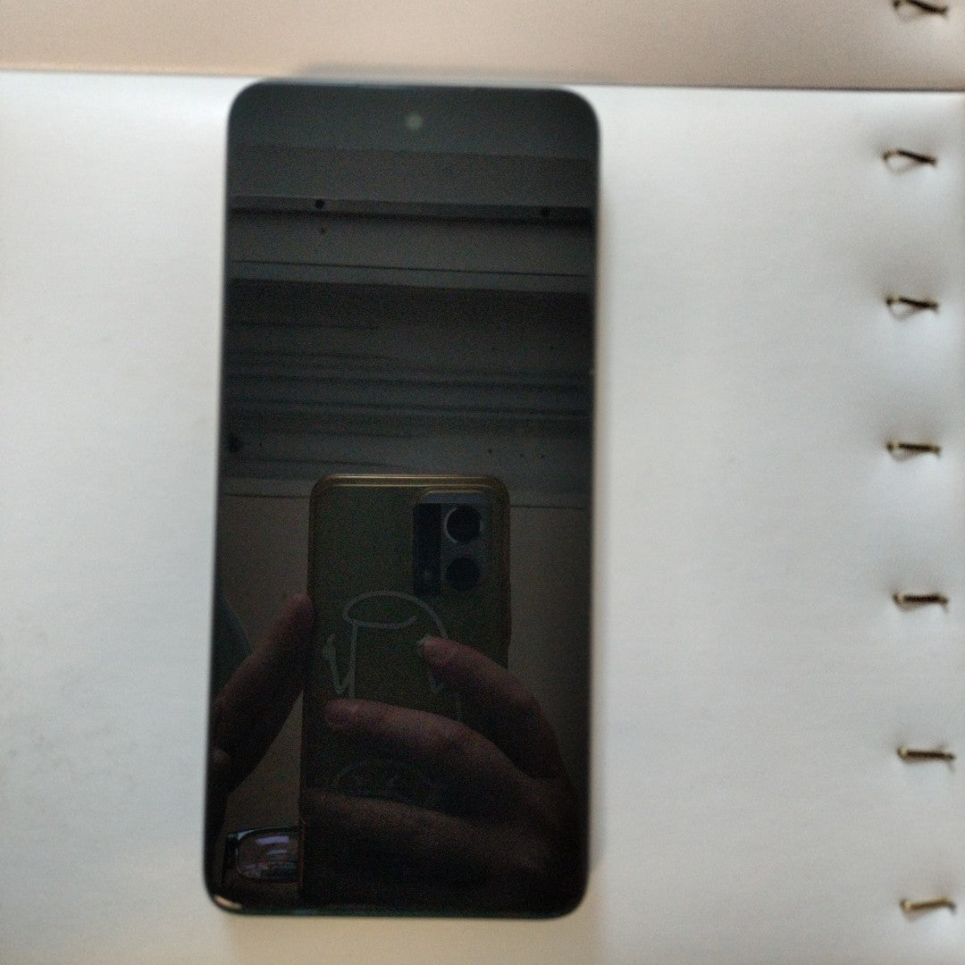 CELULAR MOTOROLA MOTO G14 XT2341-2 128 GB 4 GB RAM (SEMINUEVO)