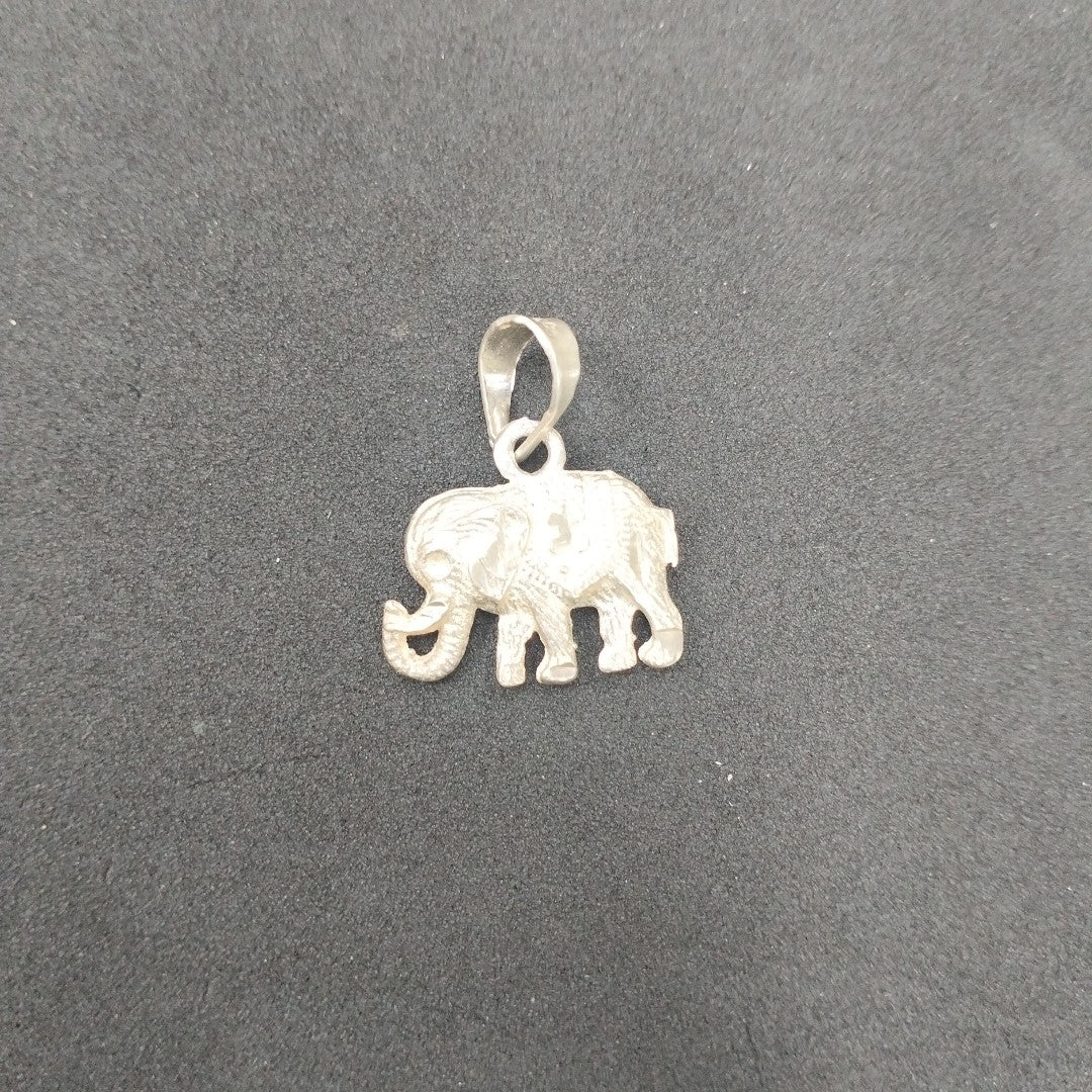 DIJE. PLATA. 21.8 GRMS (SEMINUEVO)