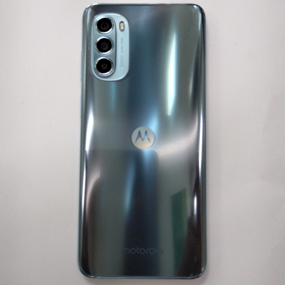CELULAR MOTOROLA MOTO G52 XT2221-2 256 GB 6 GB RAM (SEMINUEVO)