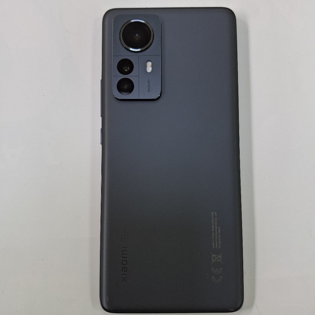 CELULAR XIAOMI 12 PRO 2201122G (2022) (SEMINUEVO)