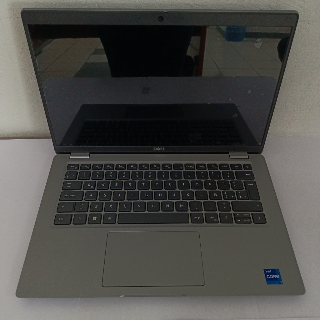 LAPTOP DELL LATITUDE 5430 (2023) (SEMINUEVO)