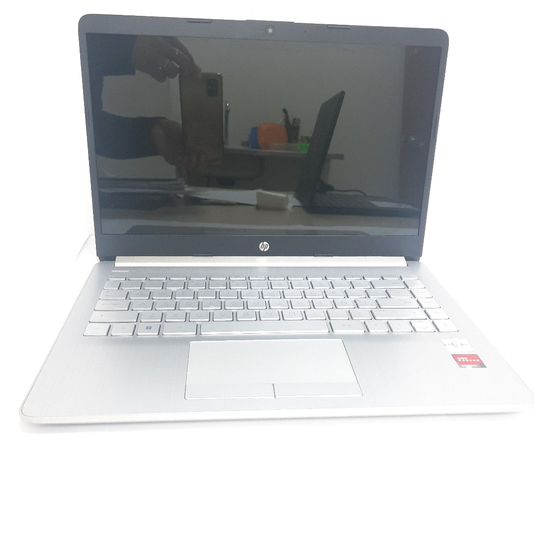 LAPTOP HP 14-DK1506LA (2021) (SEMINUEVO)