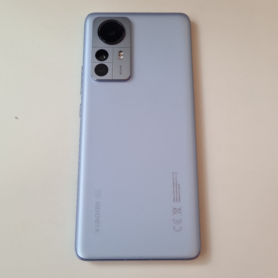 CELULAR XIAOMI 12 PRO 2201122G (2022) (SEMINUEVO)