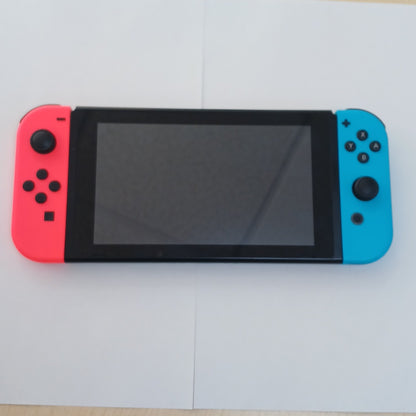 CONSOLA DE VIDEOJUEGO NINTENDO SWITCH 32 GB (SEMINUEVO)