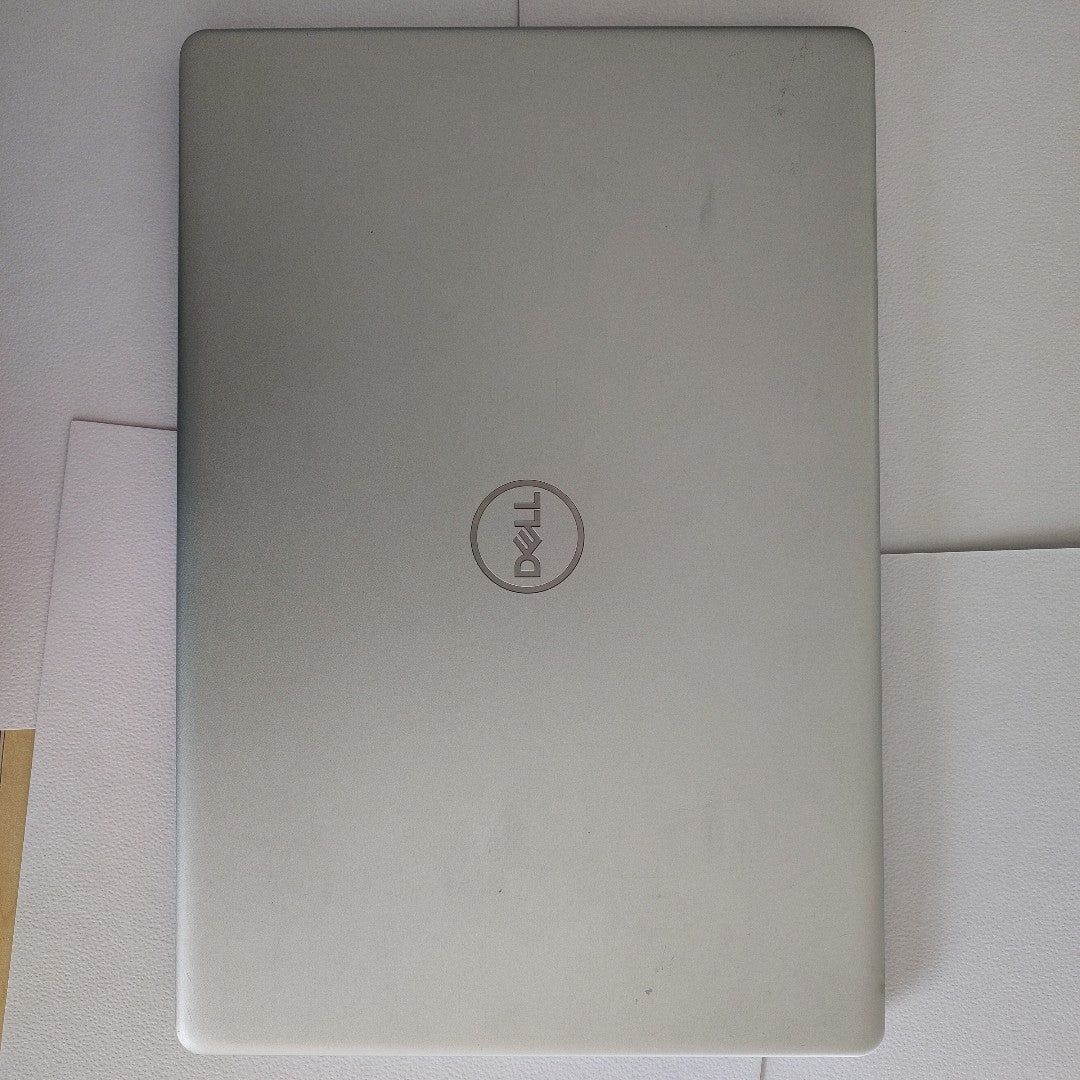 LAPTOP DELL INSPIRON 3502 (2021) (SEMINUEVO)