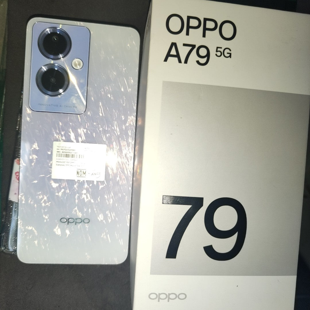 CELULAR OPPO  A79 CPH2557 (2023) 256 GB 8 GB RAM (SEMINUEVO)