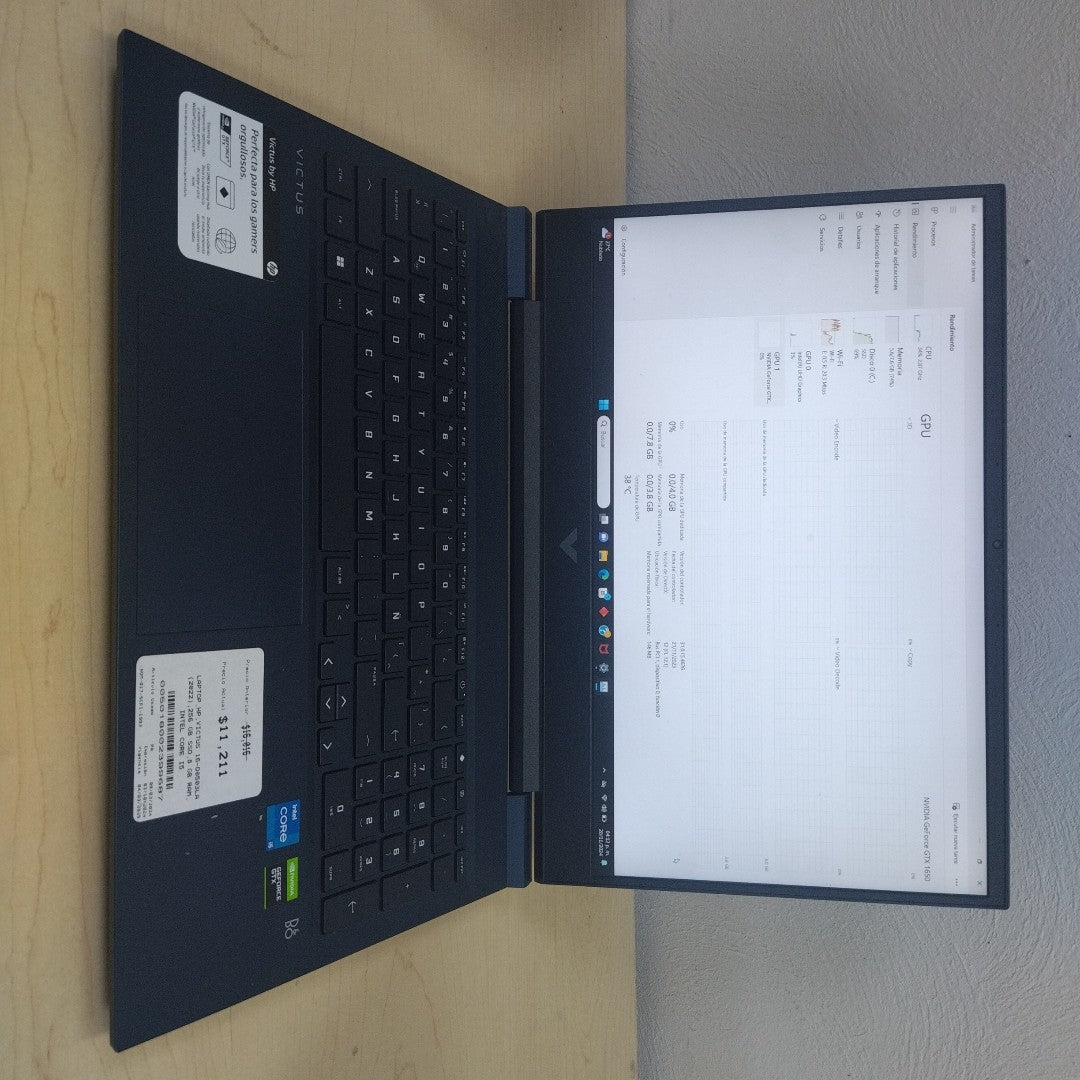 LAPTOP HP VICTUS 16-D0503LA (2022) 256 GB SSD 8 GB RAM (SEMINUEVO)