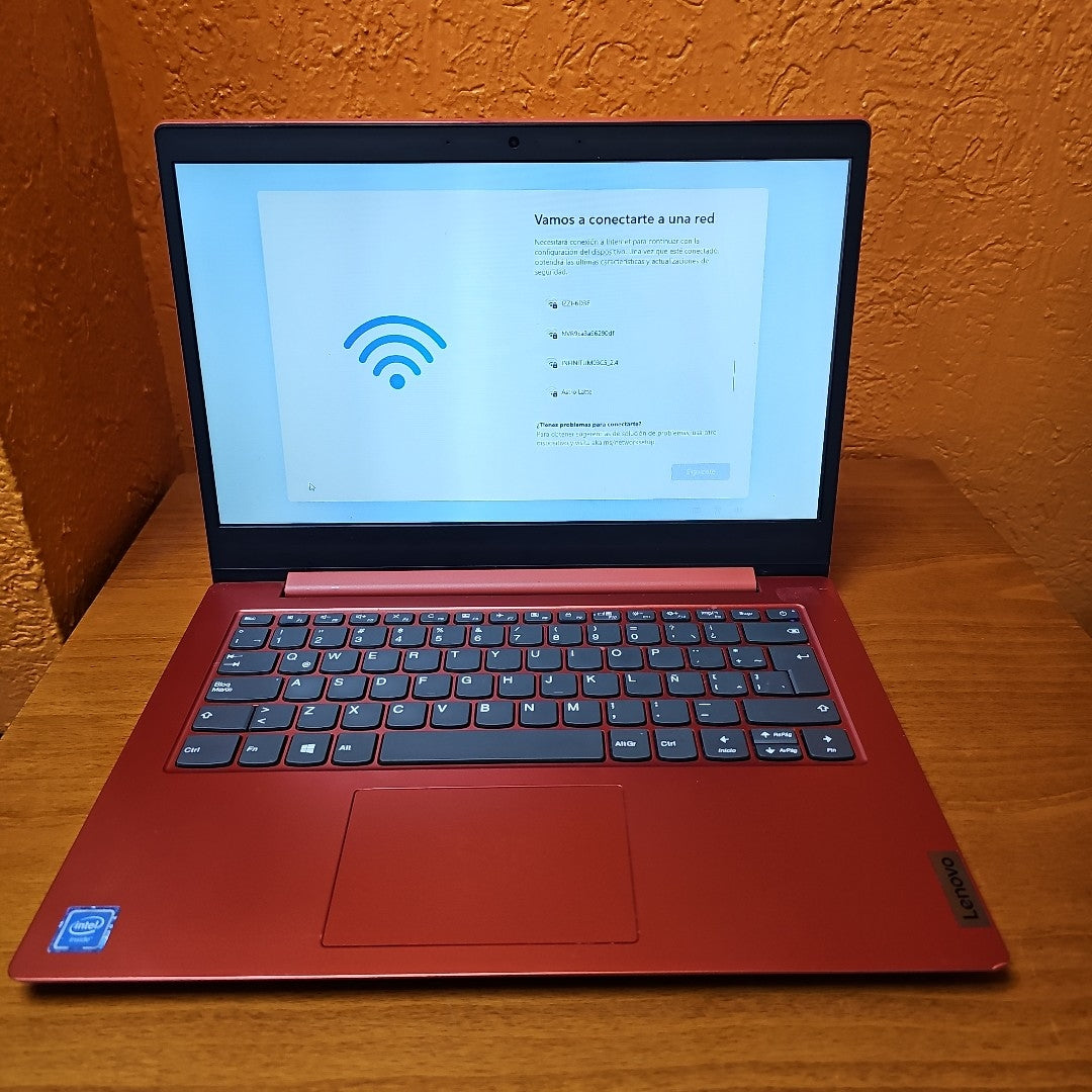 LAPTOP LENOVO IDEAPAD 1 14IGL05 (2021) 64 GB SSD 4 GB RAM (SEMINUEVO)