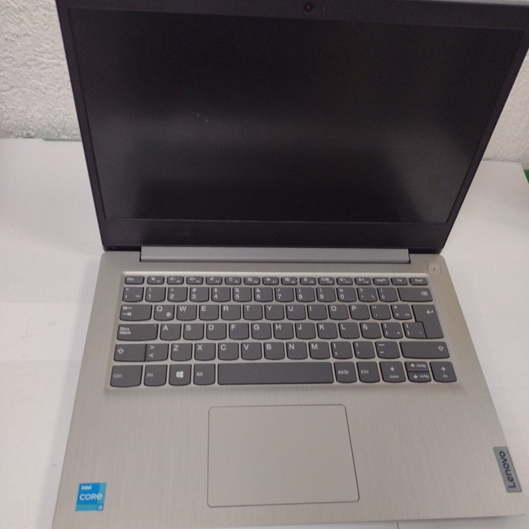 LAPTOP LENOVO IDEAPAD 3 14ITL05 (2022) 512 GB SSD 8 GB RAM (SEMINUEVO)