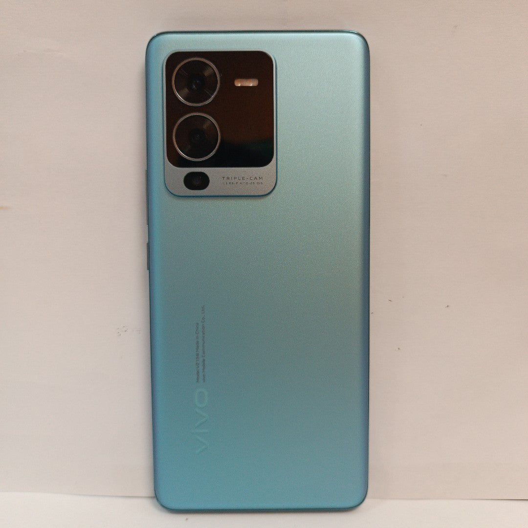 CELULAR VIVO V25 PRO V2158 256 GB 12 GB RAM (SEMINUEVO)
