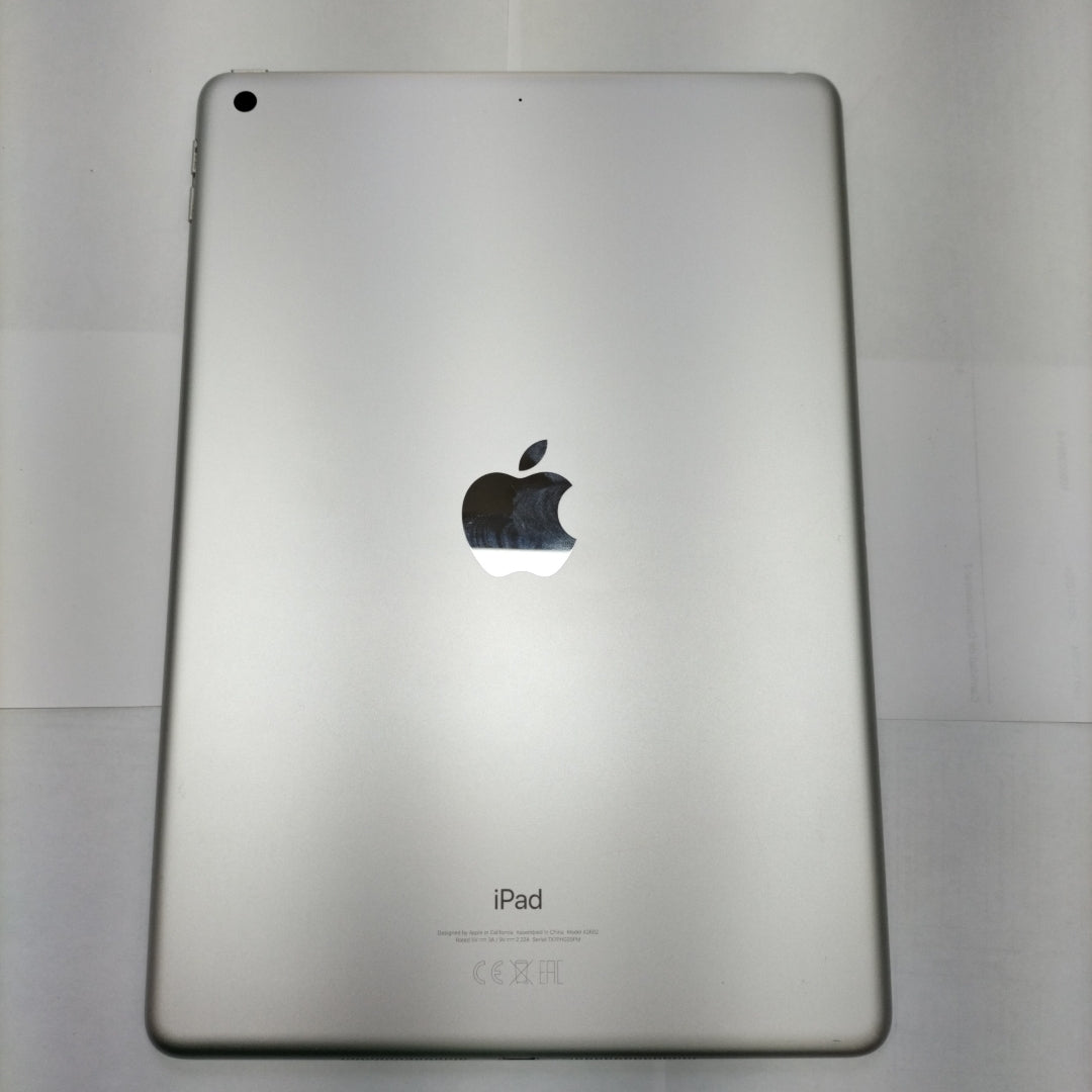 TABLETA APPLE IPAD 9 A2602 256 GB 3 GB RAM (SEMINUEVO)