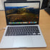 LAPTOP APPLE MACBOOK PRO 13" 2020 3.2 A2338 256 GB SSD 8 GB RAM (SEMINUEVO)