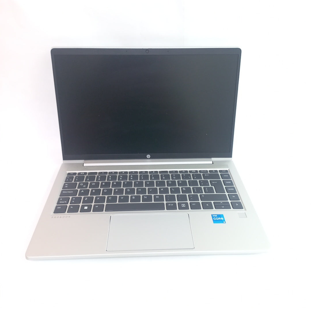 LAPTOP HP PROBOOK 440 G9 (2024) 512 GB SSD 16 GB RAM (SEMINUEVO)