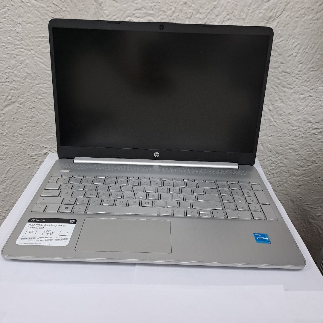 LAPTOP HP 15-DY2508LA (2022) 512 GB SSD 8 GB RAM (SEMINUEVO)