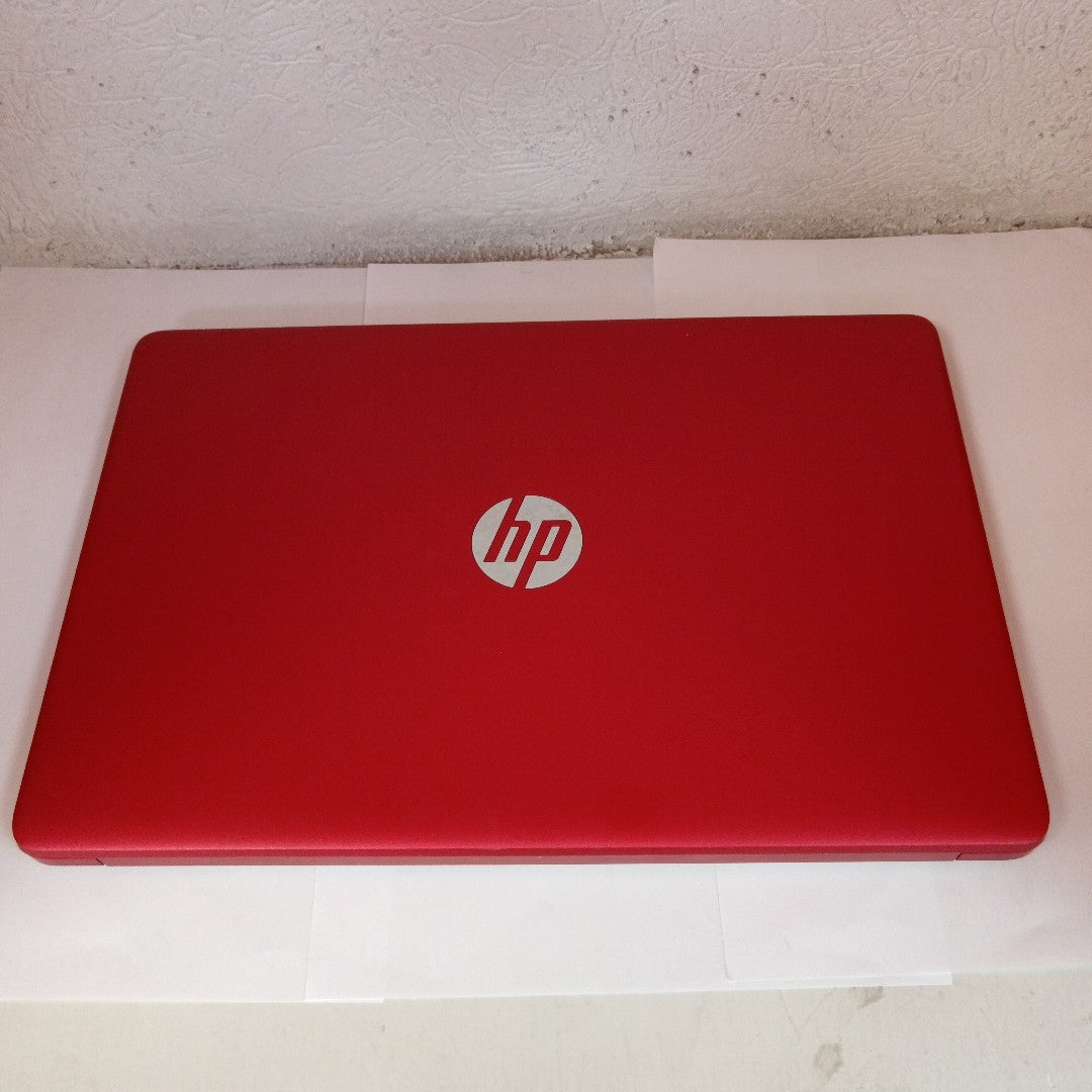 LAPTOP HP 15-DW1083WM (2021) 128 GB SSD 4 GB RAM (SEMINUEVO)