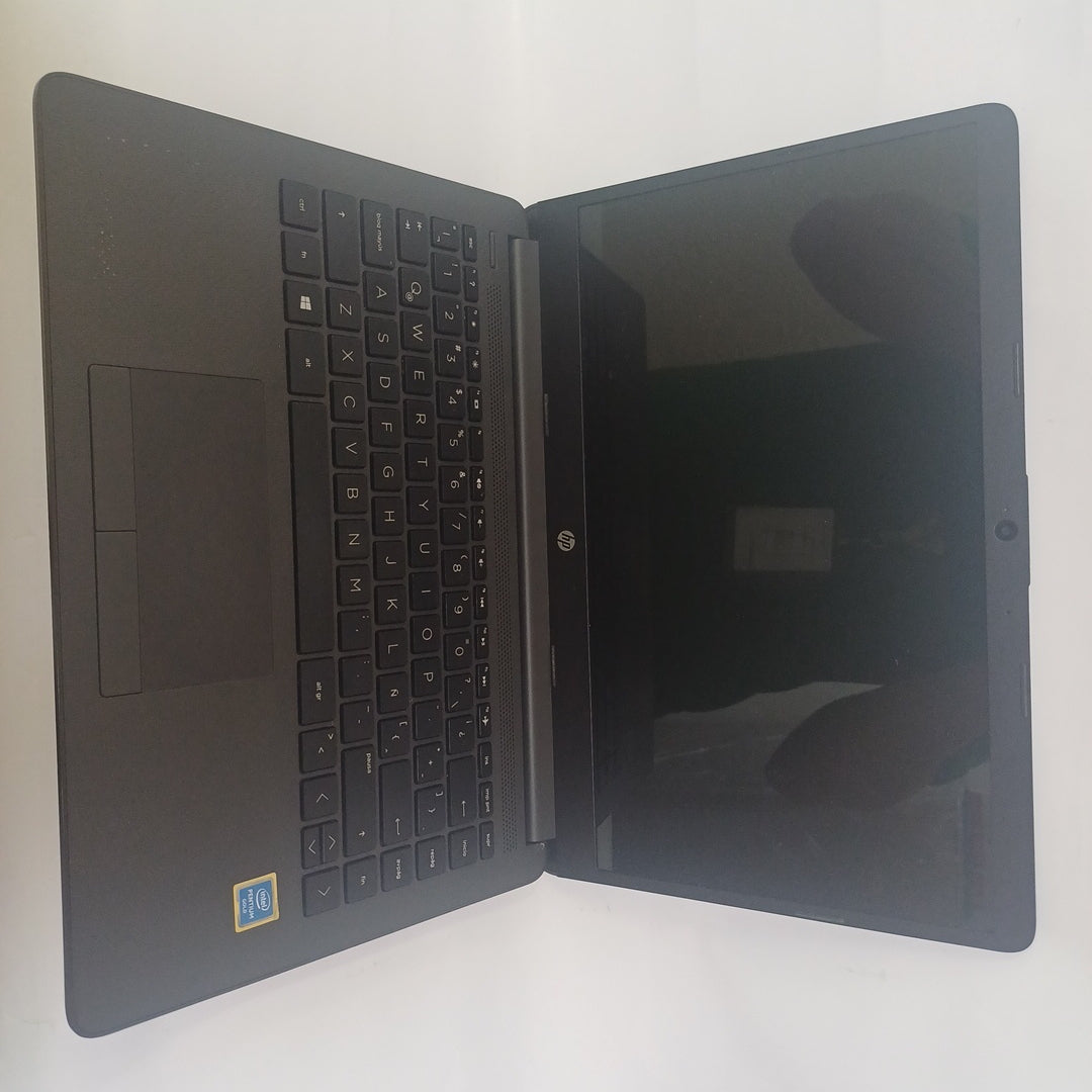 LAPTOP HP 14-CF2512LA (2021) 256 GB SSD 8 GB RAM (SEMINUEVO)