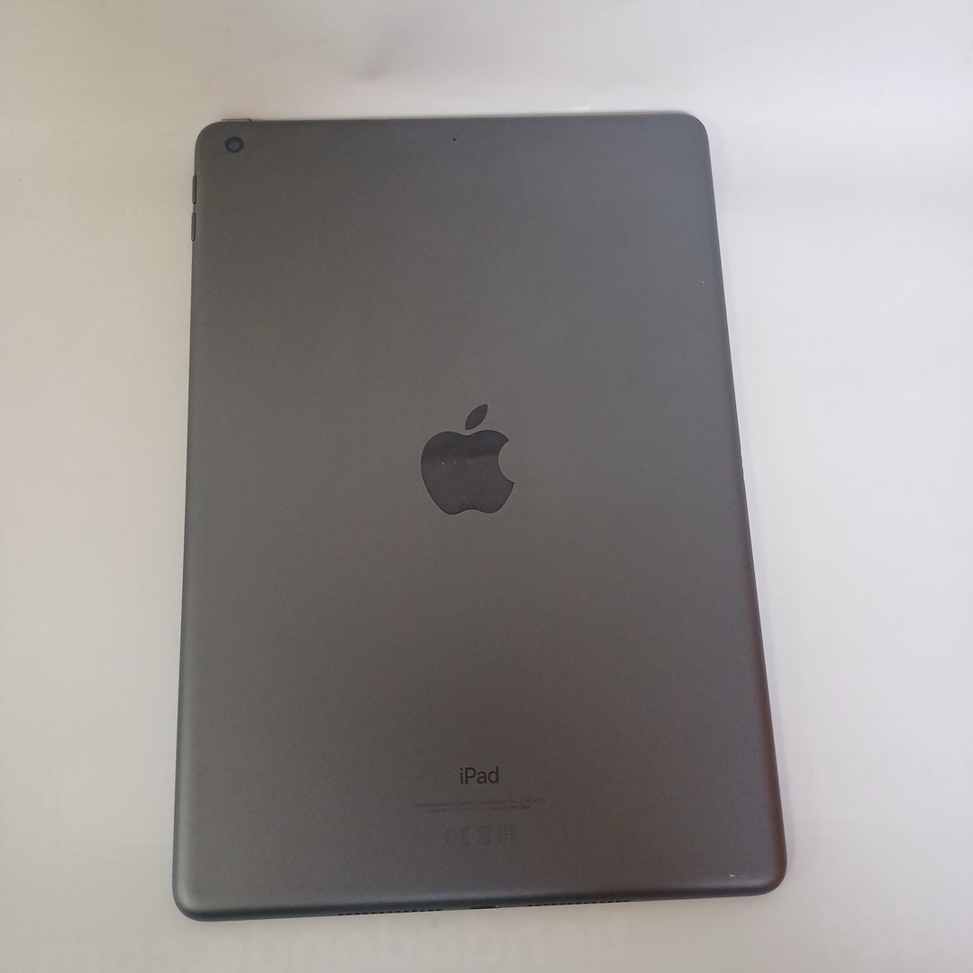 TABLETA APPLE IPAD 9 A2602 256 GB 3 GB RAM (SEMINUEVO)