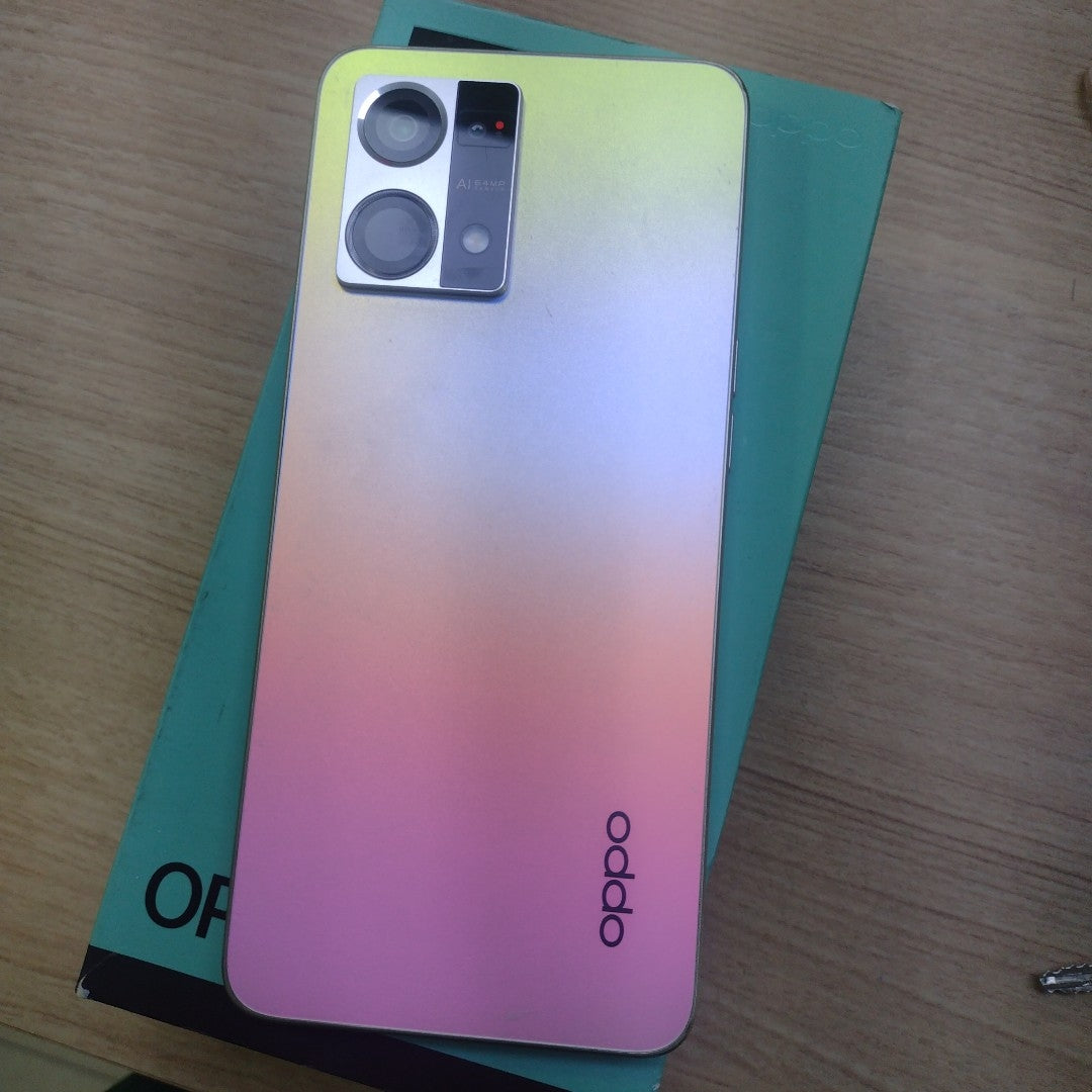 CELULAR OPPO  RENO7 CPH2363 (2022) 256 GB 8 GB RAM (SEMINUEVO)