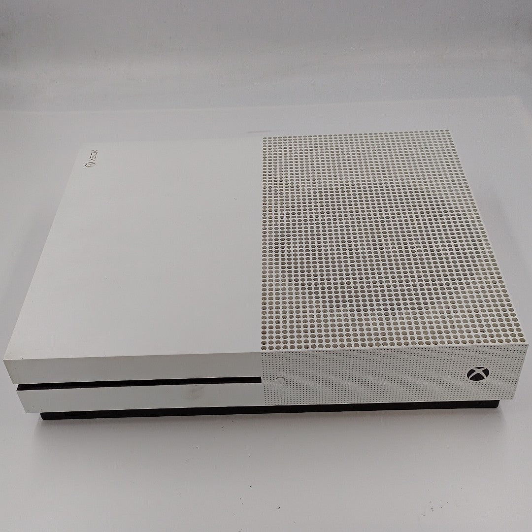 CONSOLA DE VIDEOJUEGO MICROSOFT XBOX ONE S 1 TB (SEMINUEVO)