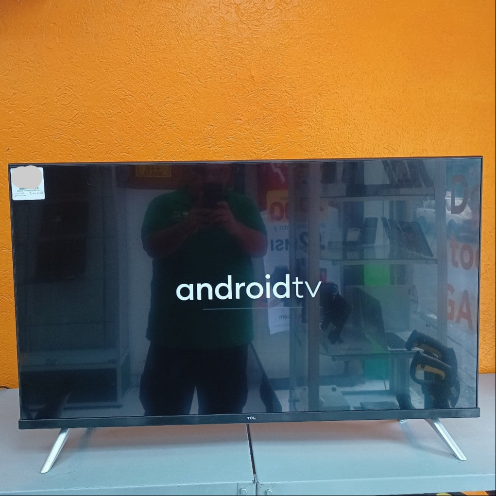 PANTALLA TCL 40A345 (2022) 40" LED FULL HD (SEMINUEVO)